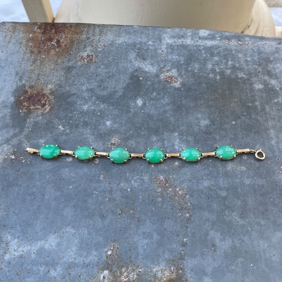 Vintage 14k Gold Jade Cabochon 7.5" Bracelet (15.80g) - Picture 4 of 5